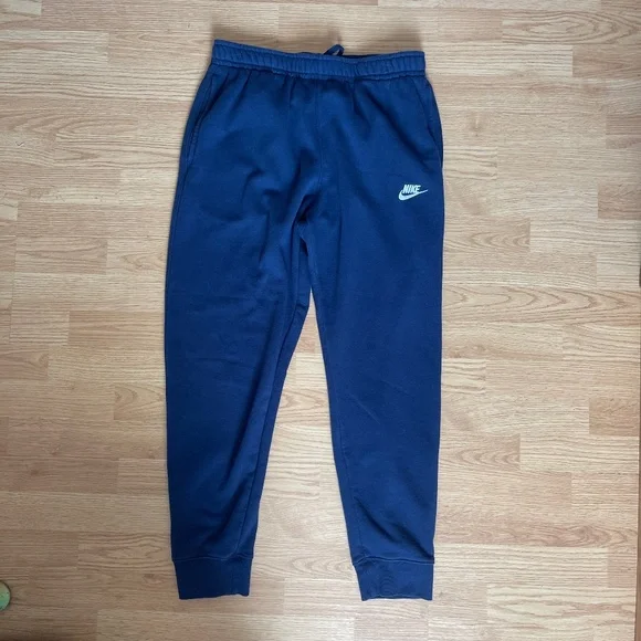 EUC Men’s Nike Navy Blue Training Pants / Sweatpants / Joggers Size Large - Picture 4 of 7